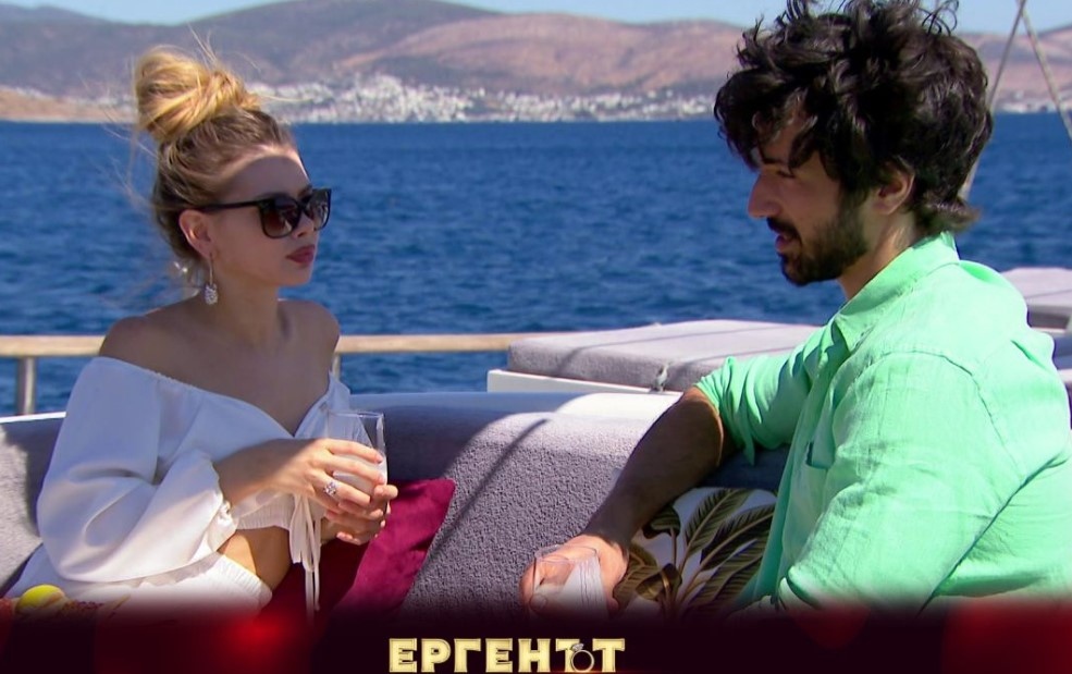 Хубавата Кристина е третата дама на която Ергенът Евгени не